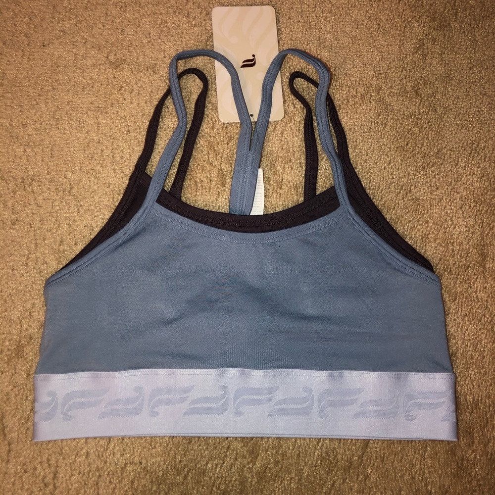 Sports bra